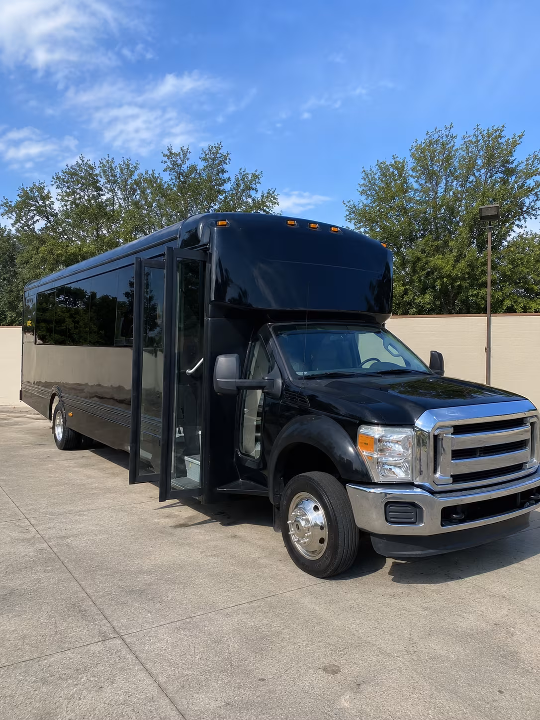 east providence 20 passenger party bus