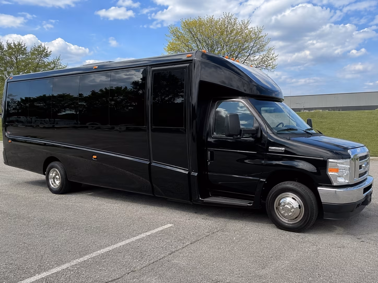 newport folk festival jazz festival and bristol fourth of july bus rentals