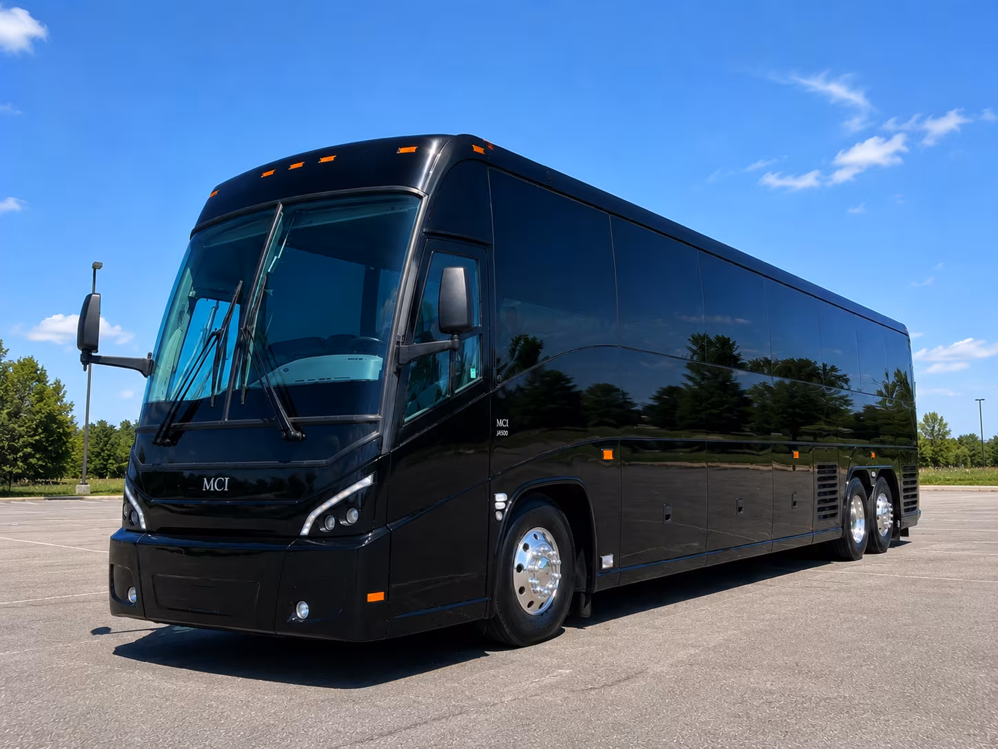 shuttle personnel between east providence and naval station newport