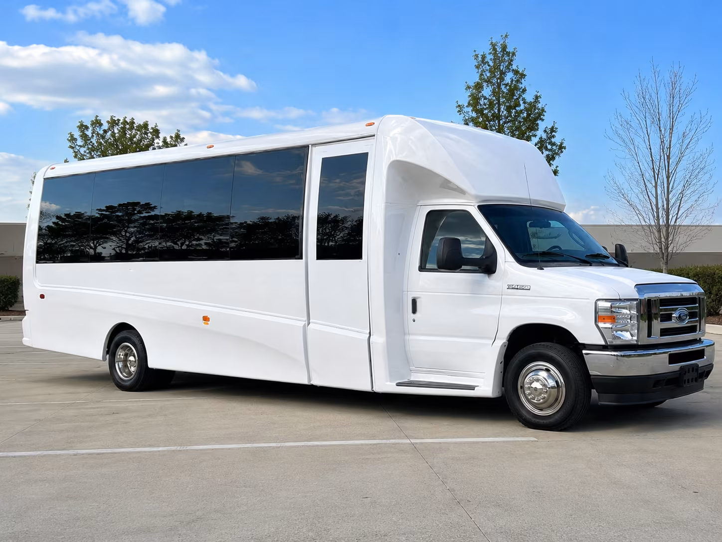 you can count on eastprovidencecharterbuscompany com for mystic aquarium and mystic seaport field trips